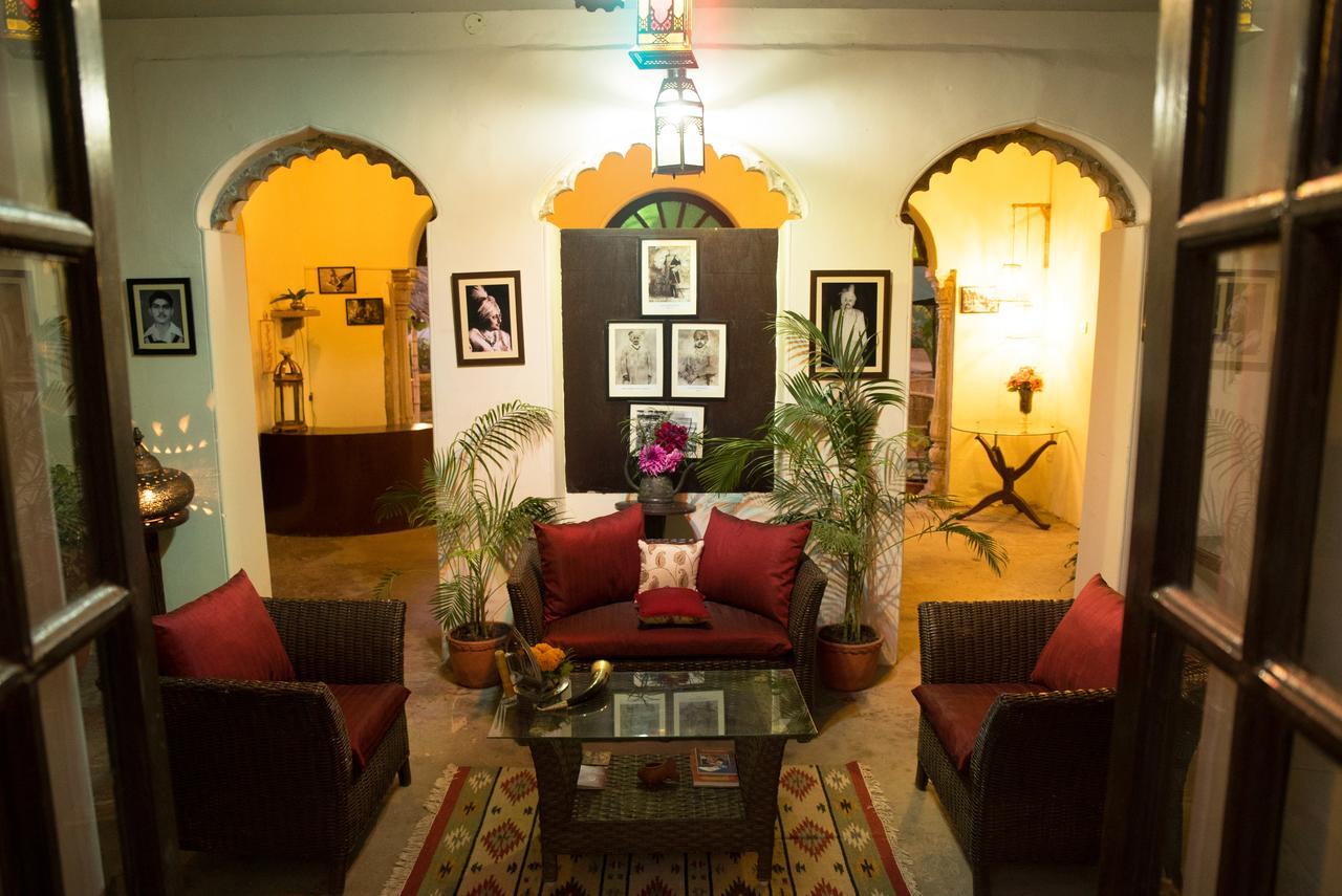 Panchkote Raj Ganges Bed and Breakfast Varanasi Exteriör bild